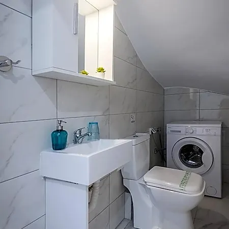Lilu 1 With Private Pool *