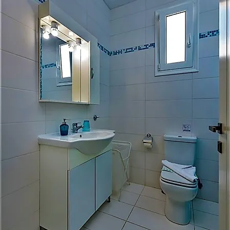 Hotel Lilu 1 With Private Pool